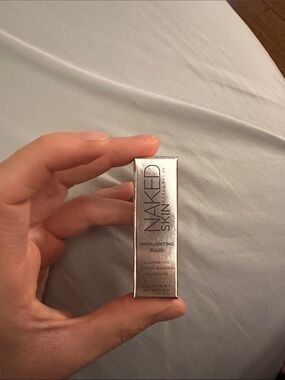 Urban Decay Naked Skin Highlighting Fluid - Sin